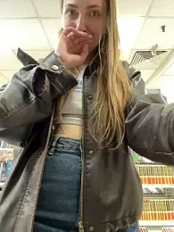 Sunny___Bunny webcam model stream image