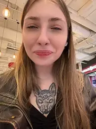 Sunny___Bunny webcam model stream image