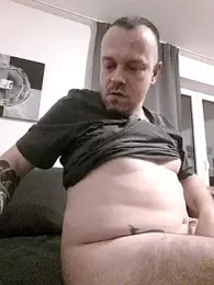 Mikaatoyboy webcam stripchat model stream image