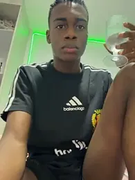 noah_johes webcam model stream image