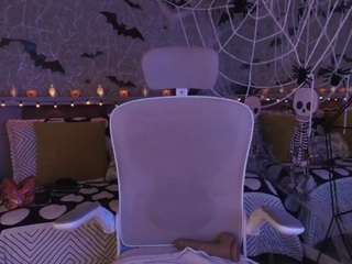 moonnlight webcam model stream image