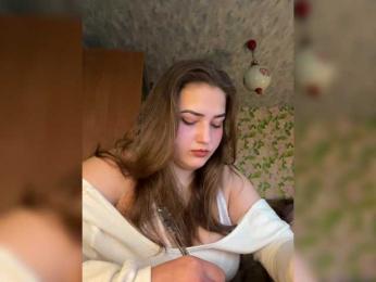 little-devil webcam bongacams model stream image