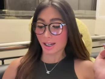 gleiahong webcam model stream image