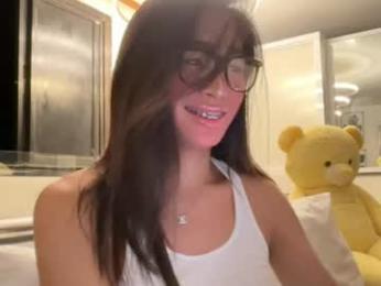 gleiahong webcam model stream image