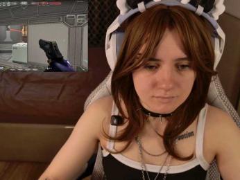LunaL0ve webcam model stream image