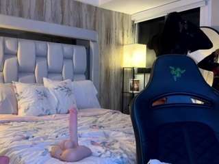 marianabranz webcam model stream image