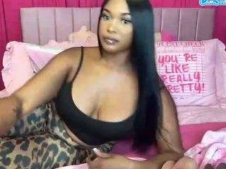 nuana webcam model stream image