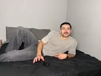 MartinyBruno webcam model stream image