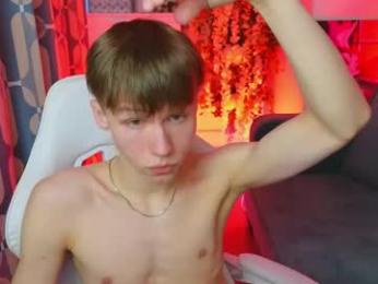 cumte_boy webcam model stream image