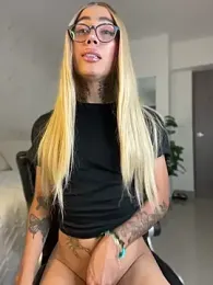 miss_tatiana_ webcam stripchat model stream image