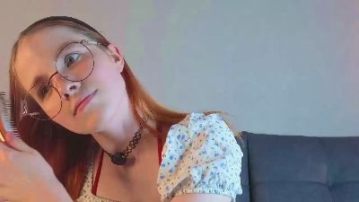 OhYumiYes webcam model stream image