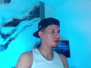 kevin-fox webcam camsoda model stream image