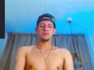 kevin-fox webcam camsoda model stream image