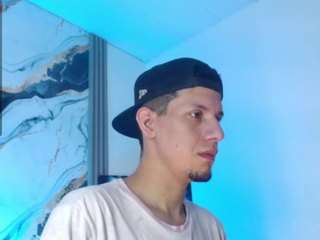kevin-fox webcam model stream image