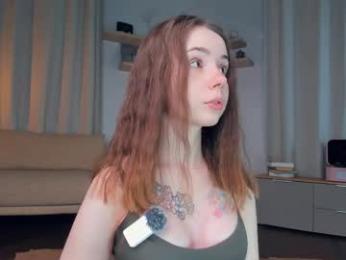 glowhub_ webcam model stream image