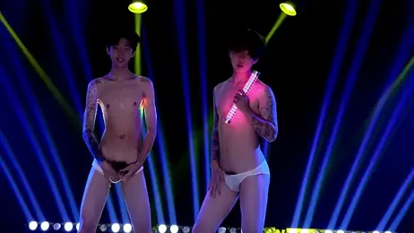AOA-MIC webcam stripchat model stream image