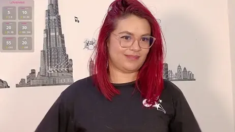 Sophie_new25 webcam model stream image