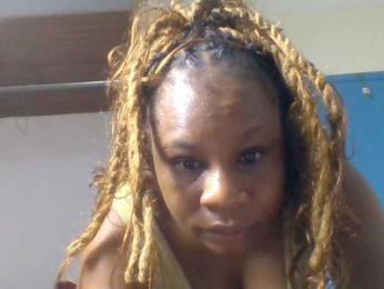 Ebonitah webcam model stream image