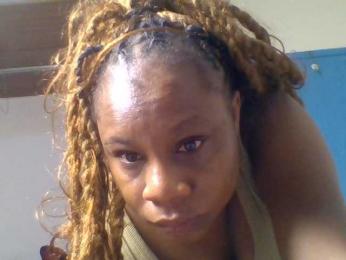 Ebonitah webcam model stream image