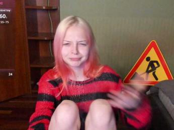 LiaPetite webcam model stream image