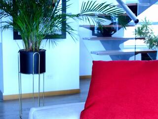 Lukhas webcam model stream image