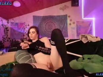 milla_milla webcam chaturbate model stream image