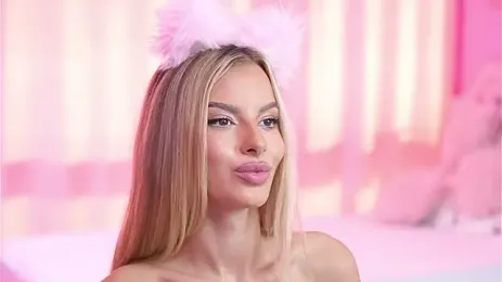 AnnSoleil webcam model stream image