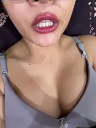 Queen_sofiyaa webcam model stream image