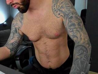 Armand webcam flirt4free model stream image