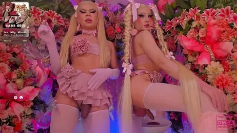 SpicySluts webcam stripchat model stream image