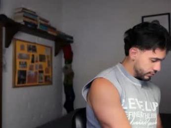 larry_jones webcam model stream image