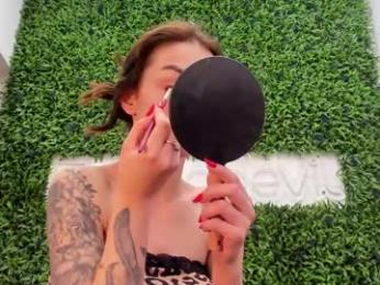 hotfallingdevil webcam model stream image