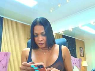 barbie-brown webcam model stream image