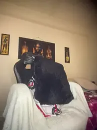 NikolSexyHot webcam model stream image