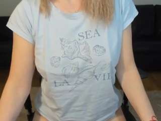 hornynalia webcam model stream image