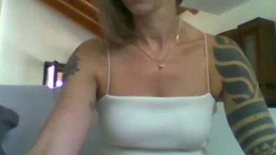 Bubi webcam model stream image