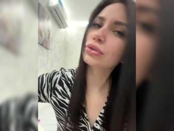 Y_Leiki webcam model stream image