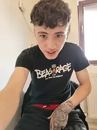 denysio89 webcam stripchat model stream image
