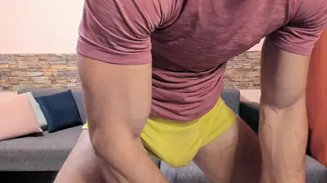 HotHunkTrainer webcam stripchat model stream image