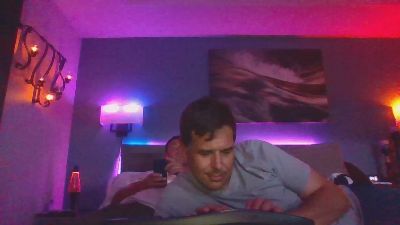 Momoneyman webcam cam4 model stream image