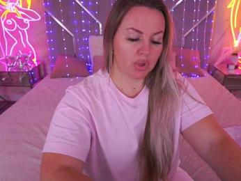 KiraCandyS webcam model stream image
