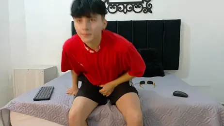 LunayDream webcam stripchat model stream image