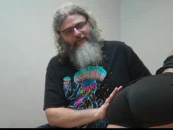 cheeseburgerjesus webcam model stream image