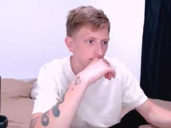 julsweet webcam model stream image