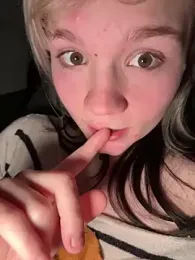 Cutiepiespanks webcam model stream image