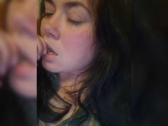 Naturally_Mom webcam preview