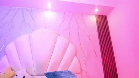 AliiceWonderland_ webcam model stream image