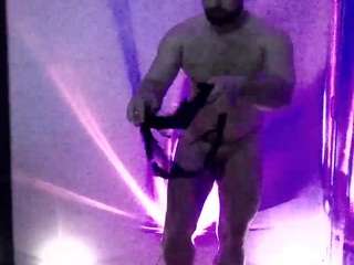 come1to1me webcam model stream image