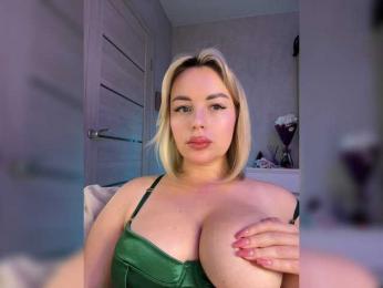 Mila-m webcam bongacams model stream image