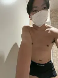 R0422 webcam model stream image